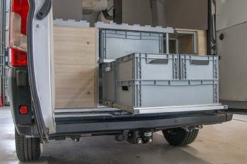Hoogwaardig uitschuifbaar ladesysteem voor Adria Twin 600 garage
