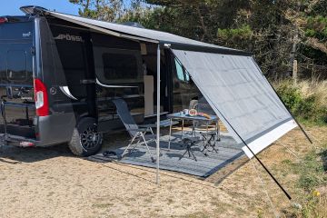 Sun View XL paneel met pees voor extra schaduw onder de luifel